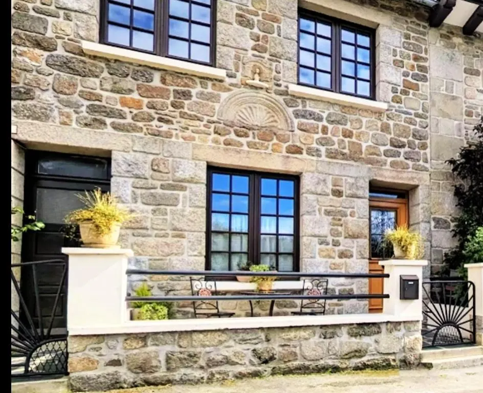 Gite Des Forges, Au Coeur D'Une Cite Medievale Moncontour